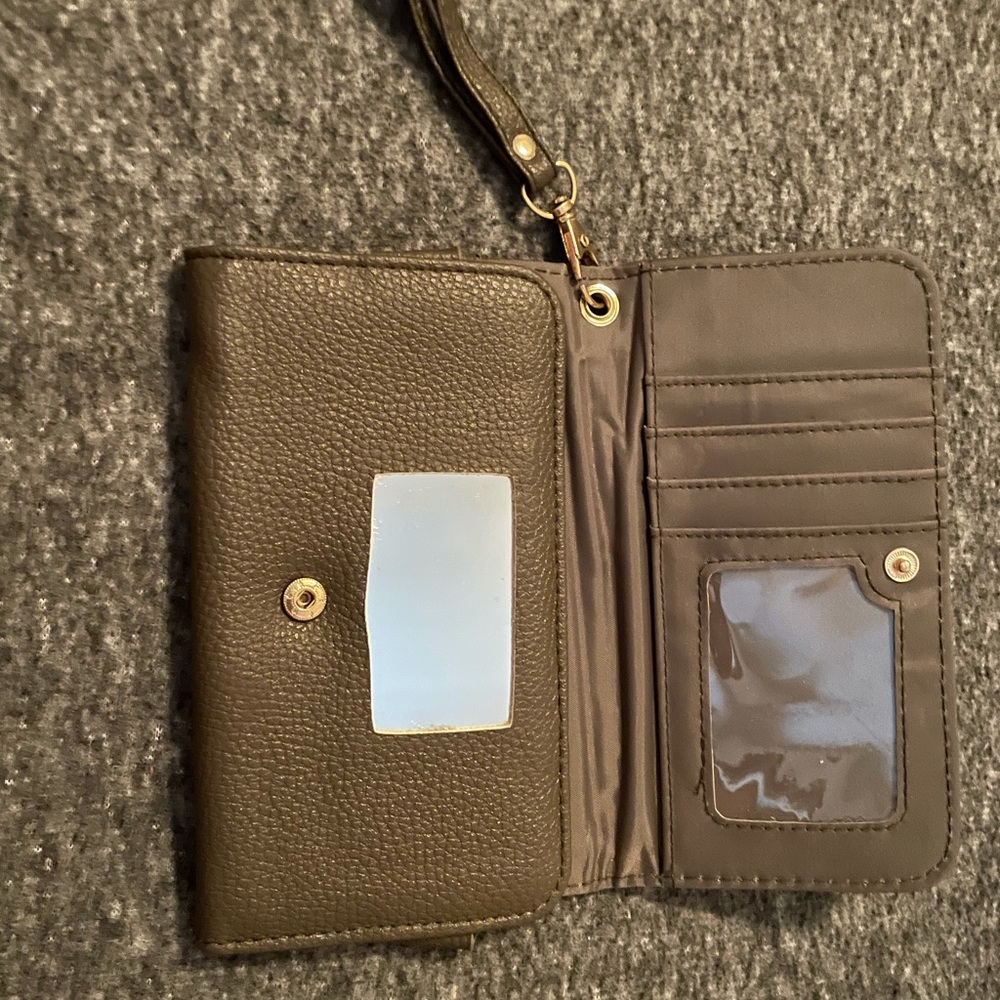 Wallet - Picture 2 of 3